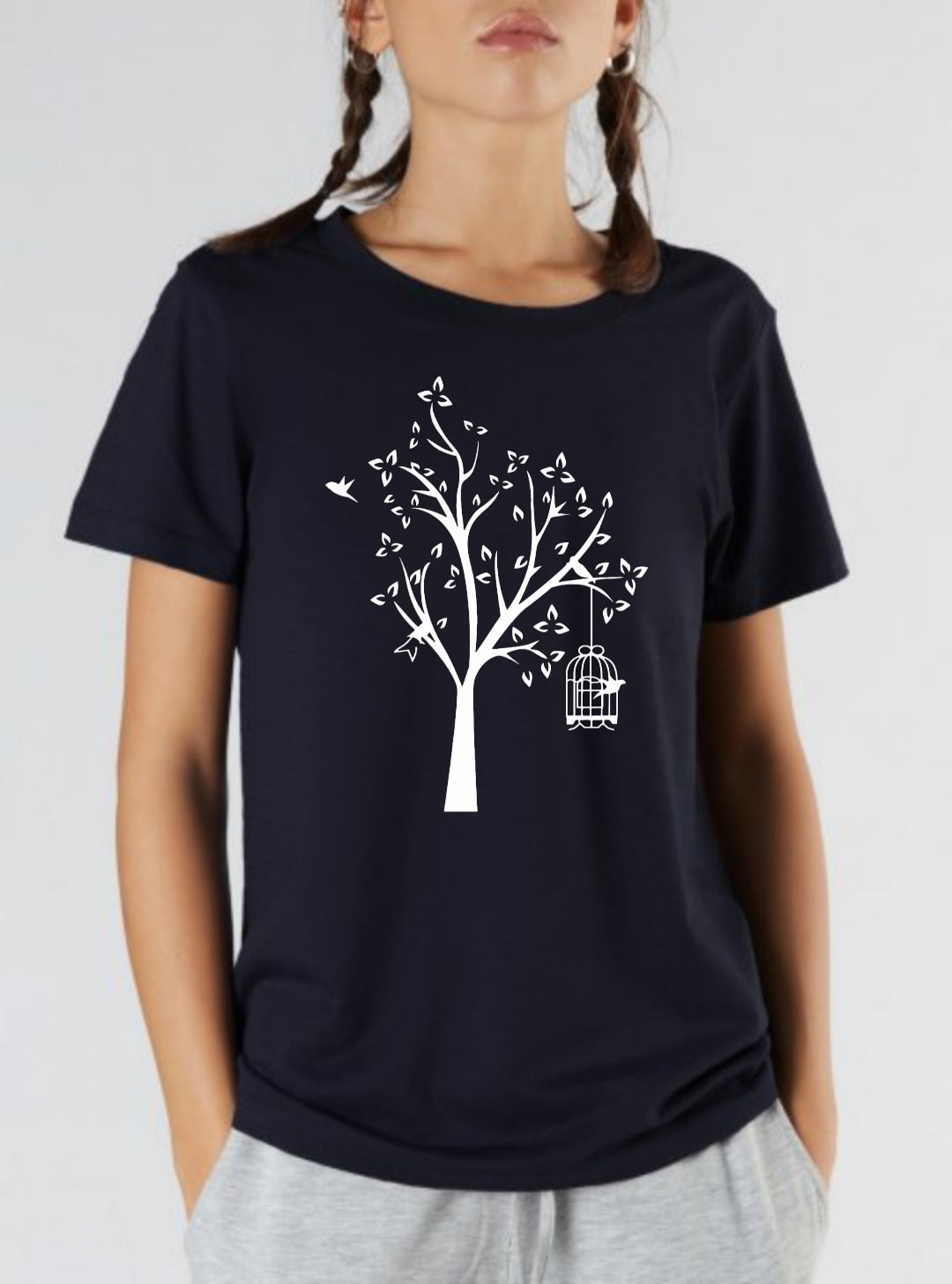 BLACK TEE NEW TREE
