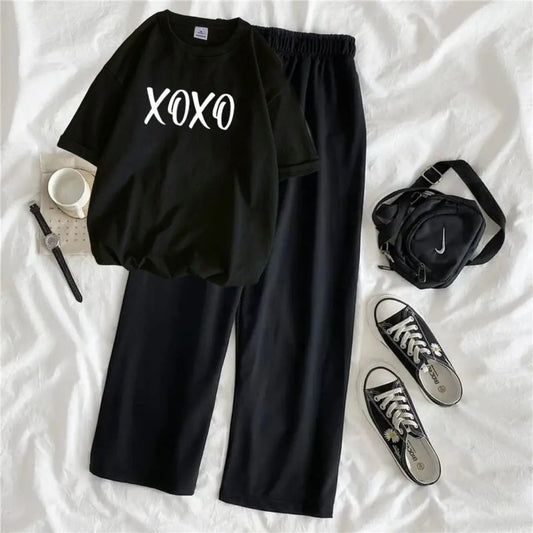 Black flapper - Black tee xoxo