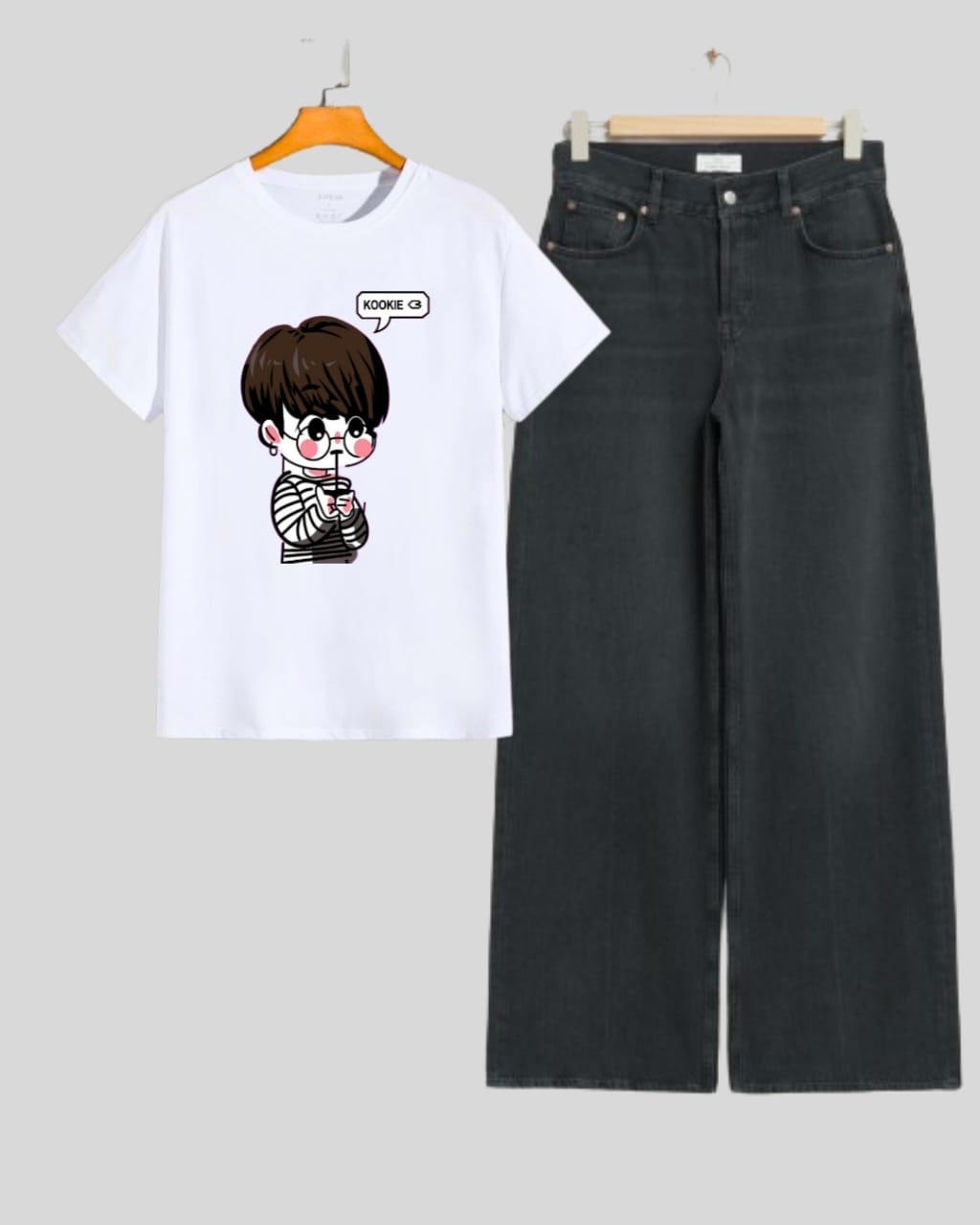 BLACK JEANS - WHITE TEE KOKKI