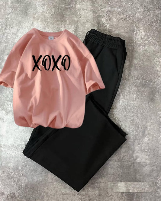 BLACK FLAPPER -PINK TEE XOXO